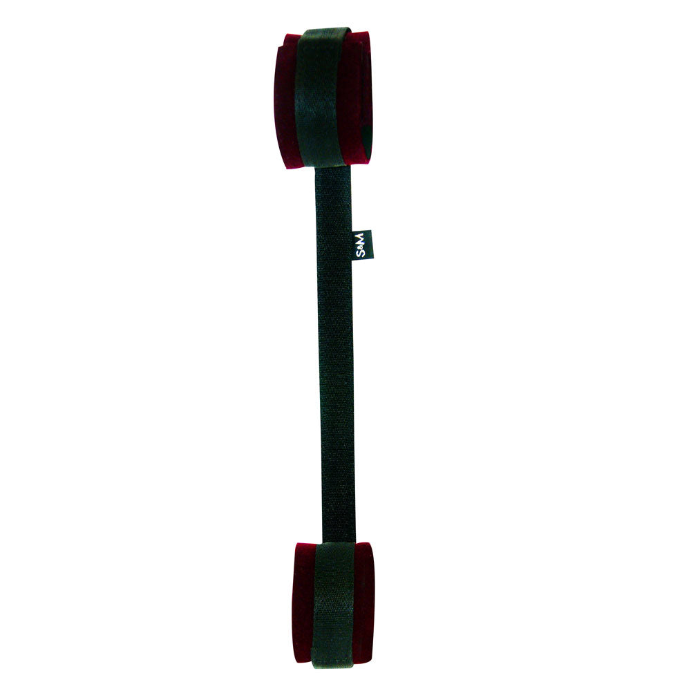 Sex & Mischief Enchanted Spreader Bar - Black/Red Restraints